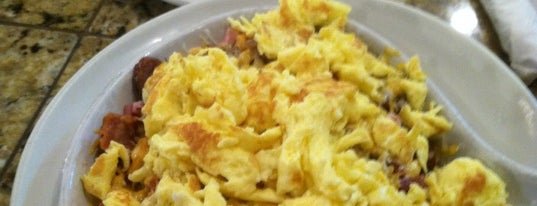 The Cracked Egg is one of Vegas Breakfast.