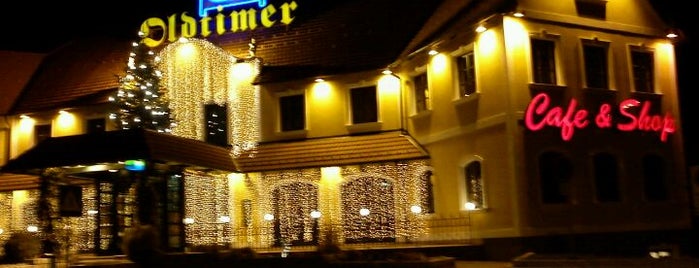 Oldtimer Autobahnrestaurant & Motorhotel Guntramsdorf is one of Lugares favoritos de Pelin.