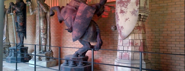Chess Pieces is one of The Making of Harry Potter Studio Tour.