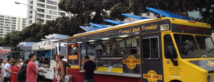 Santa Monica Food Truck Lot is one of LA Spots To Try.