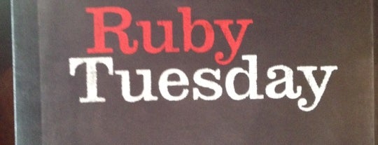 Ruby Tuesday is one of Tempat yang Disukai Joanna.