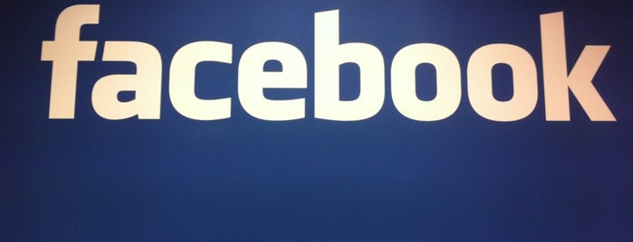 Facebook Spain is one of Empresas.