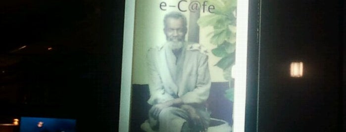 Habana Cafe is one of Tempat yang Disimpan Luis.