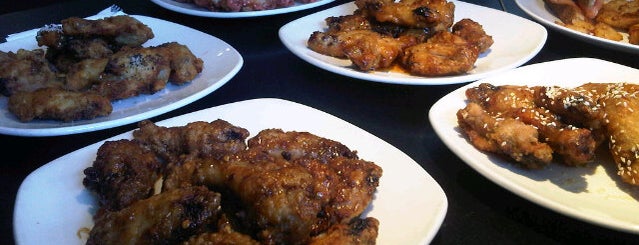 House of Wings is one of Christinaさんのお気に入りスポット.