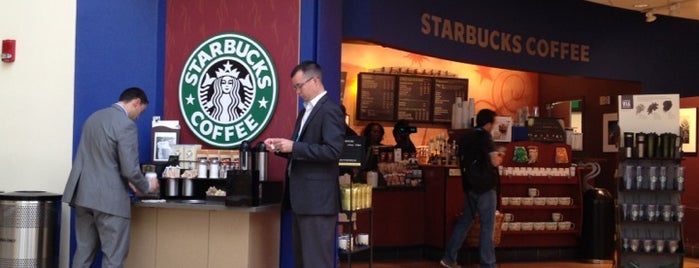 Starbucks is one of Lieux qui ont plu à Enrique.