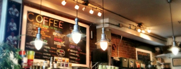 Grant Park Coffeehouse is one of Lugares favoritos de Nancy.