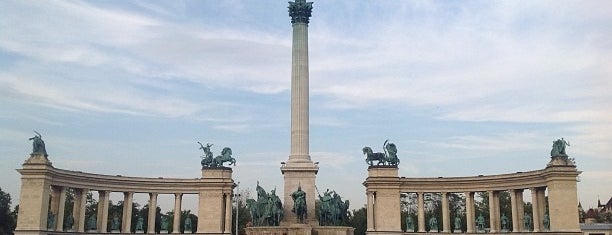 Piazza degli Eroi is one of Budapest recommendations.