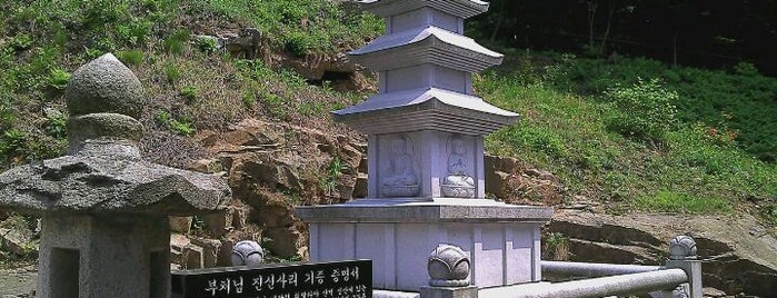 Nojeoksa is one of Buddhist temples in Gyeonggi.