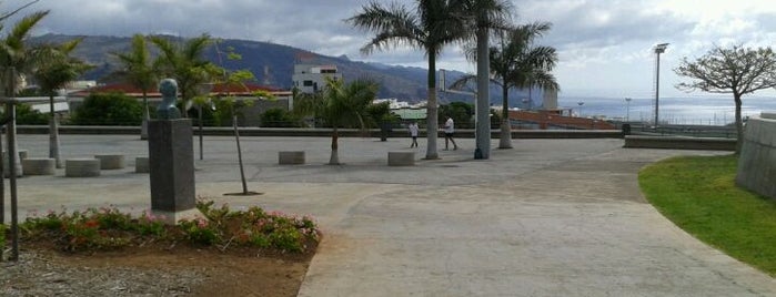 Parque De Ofra is one of pendiente.