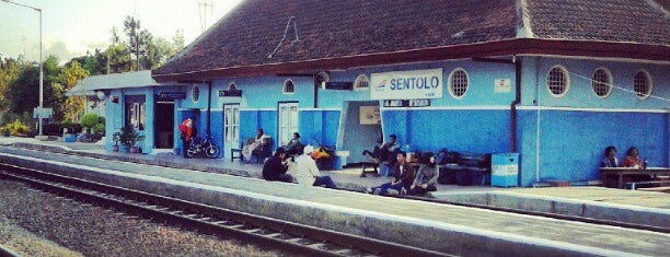 Stasiun Sentolo is one of Train Station Java.