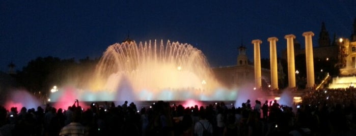 Fuente Mágica de Montjuïc is one of Racons barcelonins.