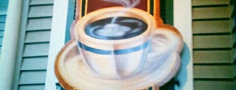 Carpe Diem Coffee & Tea Co. is one of Chrisさんの保存済みスポット.