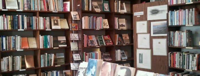 Grolier Poetry Book Shop, Inc is one of Nearby Neighborhoods: Harvard Square.