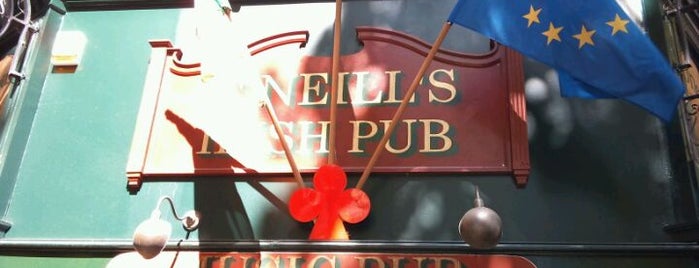 Pub O'Neill's is one of Locais curtidos por erhan.