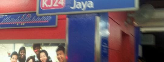 RapidKL Kelana Jaya (KJ24) LRT Station is one of RapidKL Rail.