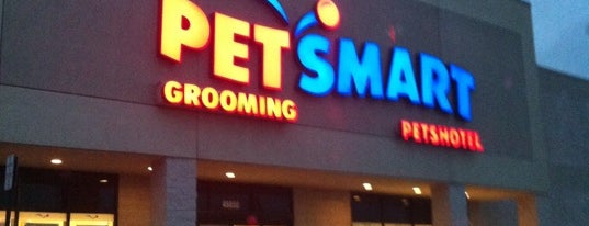 PetSmart is one of Carole : понравившиеся места.