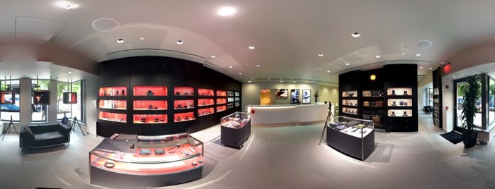 Leica Store is one of To-Do Far Away.