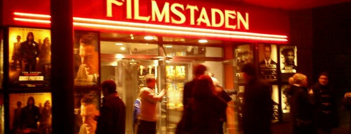 Filmstaden Söder is one of Lugares favoritos de Stephanie.