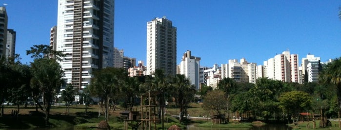 Parque Lago das Rosas is one of Mayor liste.