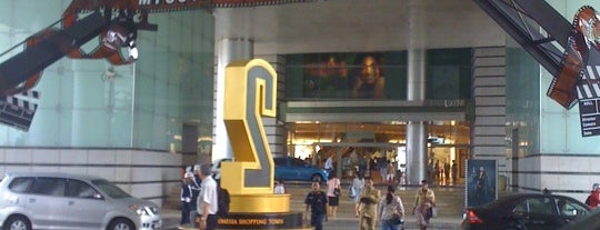 Grand Indonesia Shopping Town is one of my favorite places!.