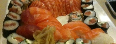 Benkei Sushi is one of สถานที่ที่ Marcello Pereira ถูกใจ.
