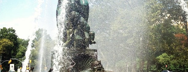 Grand Army Plaza is one of Welcome to Brooklyn.