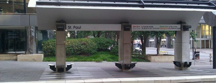 St. Paul Station (DART Rail) is one of DART Blue Line.