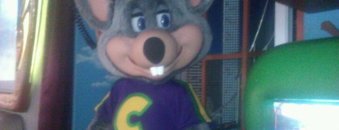 Chuck E. Cheese is one of Joshさんのお気に入りスポット.