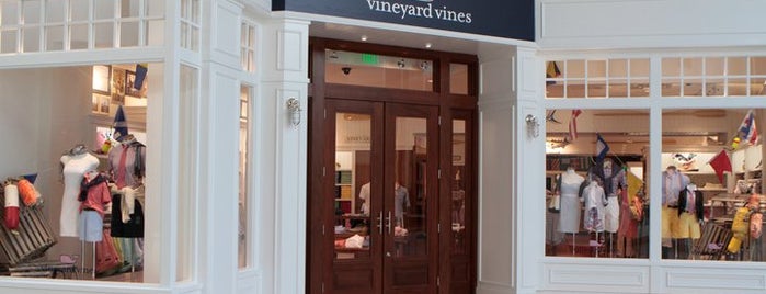 Vineyard Vines is one of Todd’s Liked Places.