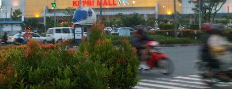 Kepri Mall is one of A local’s guide: 48 hours in Unnamed Location.