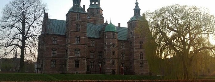 Rosenborg Slot is one of Jyder i Kbh - andet end sovs og kartofler.