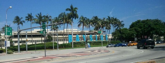 Biscayne Blvd is one of Wrestlemania 28/Miami, Florida.