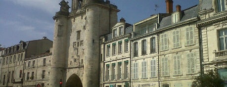 Grosse Horloge is one of La Rochelle.