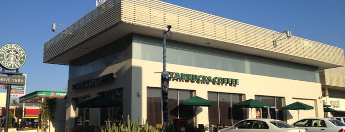 Starbucks is one of Mónica : понравившиеся места.