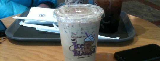 The Coffee Bean & Tea Leaf is one of The Coffee Bean & Tea Leaf (커피빈).