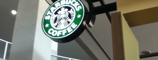 Starbucks is one of Buenos cafés en Pachuca.