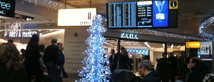 Лондонский аэропорт Хитроу (LHR) is one of My favorite Airports in the world.