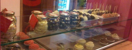 Yummy Cupcakes is one of Good Food on Bağdat Caddesi.