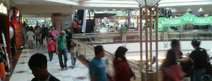 Plaza Bintaro Jaya is one of Tangerang Selatan.