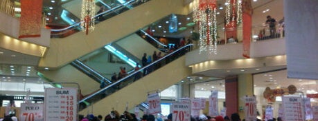 KL SOGO is one of Must go in Malaysia.
