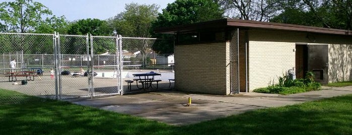 Summer Stephens Pool is one of Southwestern Outer Drive Neighborhood Dearborn, MI.