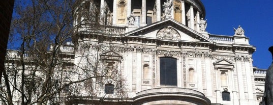 St. Pauls-Kathedrale is one of Historic Tallest Buildings in the World.