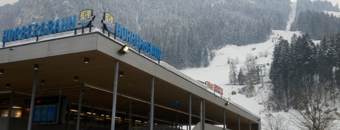 Horbergbahn (630-1656m) is one of Mayrhofen.