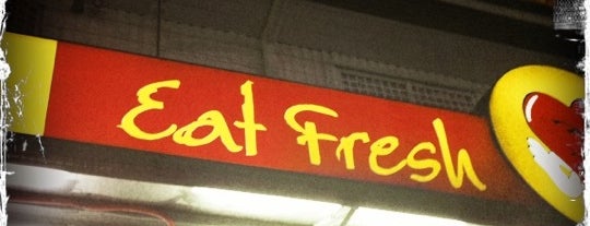 Eat Fresh HK Famous Street Food is one of สถานที่ที่ Shank ถูกใจ.