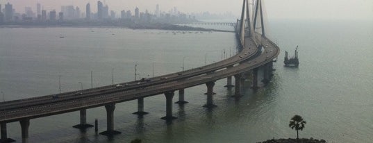 Bandra-Worli Sea Link (राजीव गांधी सेतू) is one of Top 10 favorites places in Mumbai, India.