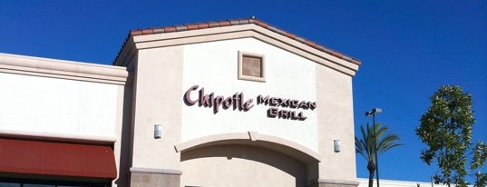 Chipotle Mexican Grill is one of Tempat yang Disukai Matt.