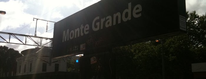 Estación Monte Grande [Línea Roca] is one of Estaciones de Tren de la Línea Roca.
