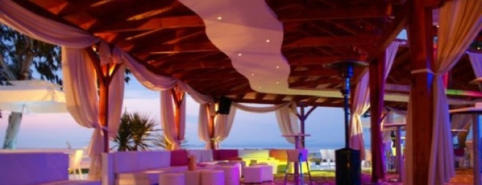 Paraty - All Day Beach Bar is one of Locais curtidos por Dimitris.