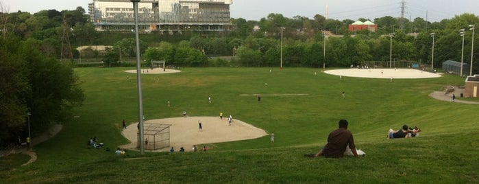 Sam Pollock Memorial Baseball Diamond is one of Sportan Venue List.