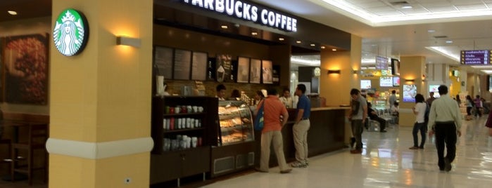 Starbucks is one of Tempat yang Disukai Ariel Kanko.
